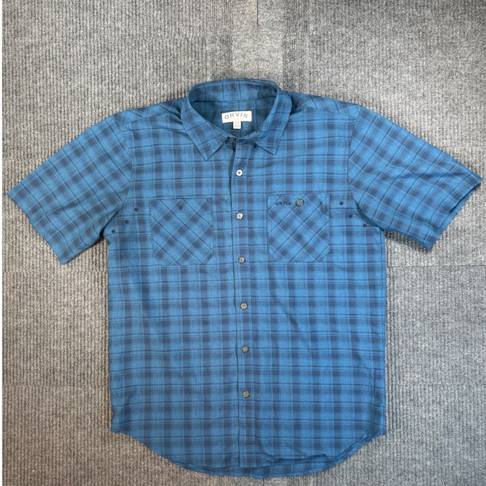 Orvis Mens Blue Plaid Short Sleeve Button Down Shirt Size Medium Hiking Fishing